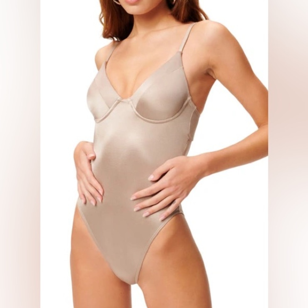 Good American Show Off One-piece Swimsuit Bodysuit In Mink